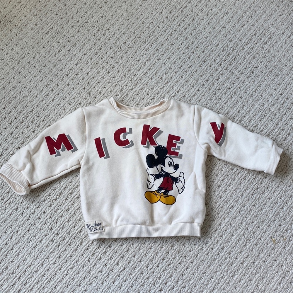 Zara Mickey Mouse sweatshirt sz 3-6 (runs large fits until 12 months)